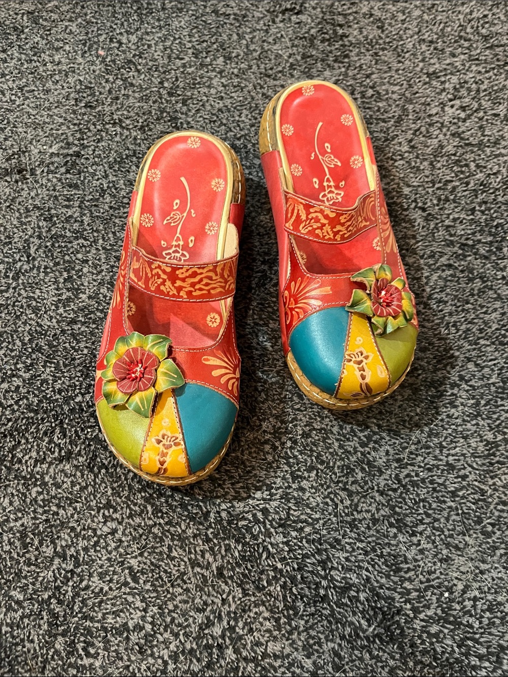 Handcrafted Multicolor Leather Clog Mules - Red, Blue, Green, Yellow